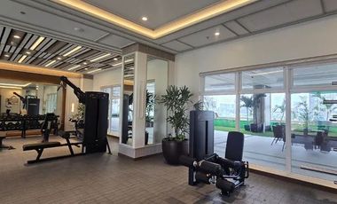 New, 1BR, furnished condo for rent with parking and free WIFI near DLSU CSB, MOA , PGH, UPM, Makati, LRT