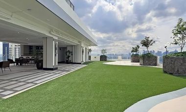 New, 1BR, furnished condo for rent with parking and free WIFI near DLSU CSB, MOA , PGH, UPM, Makati, LRT