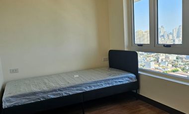 New, 1BR, furnished condo for rent with parking and free WIFI near DLSU CSB, MOA , PGH, UPM, Makati, LRT