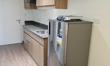 New, 1BR, furnished condo for rent with parking and free WIFI near DLSU CSB, MOA , PGH, UPM, Makati, LRT