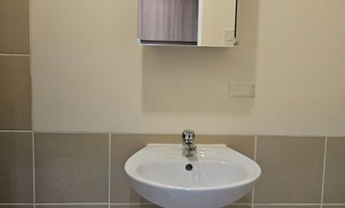 New, 1BR, furnished condo for rent with parking and free WIFI near DLSU CSB, MOA , PGH, UPM, Makati, LRT