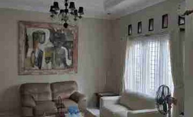 rumah megah di taman gigi galaxy Bekasi Selatan