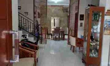 rumah megah di taman gigi galaxy Bekasi Selatan