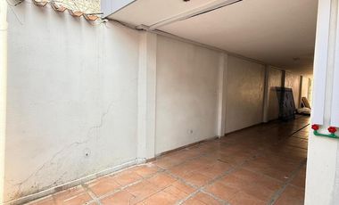 CASA MEGA RENTABLE EN VENTA – INVERSIÓN INTELIGENTE EN CUENCA