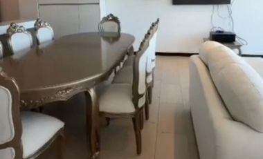 Renta de Departamento Amoblado de 3 dormitorios, Sector Bellavista, Quito, Ecuador