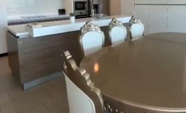 Renta de Departamento Amoblado de 3 dormitorios, Sector Bellavista, Quito, Ecuador