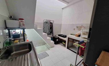JUAL CEPAT RUMAH ROA MALAKA TAMBORA JAKARTA BARAT
LOKASI SANGAT STRATEGIS
