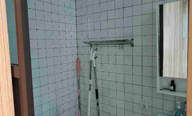 Dijual Cepat Rumah 2 Lantai Full Furnished Lokasi Strategis Di Kalibaru Depok