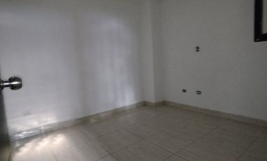 Venta Apartamento Segundo Piso Interno Manrique Central-Palos Verdes