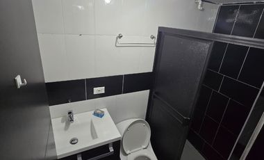Venta Apartamento Segundo Piso Interno Manrique Central-Palos Verdes