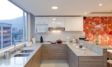 Venta de Departamento Amoblado de 2 dormitorios, Sector República del Salvador, Ecuador