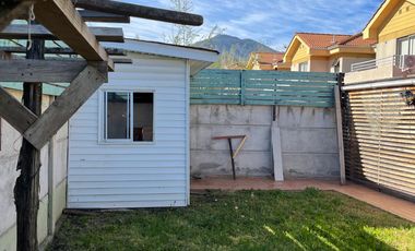 Casa en Venta 3D 3B Condominio Las Azaleas Machalí | Amplio Terreno 236 m² + Patio + Balcones