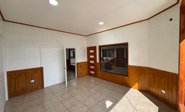 Arrienda Moderno Local Sector Comercial Villarrica