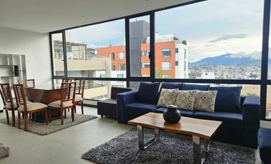 Renta de Departamento Amoblado de 2 Dormitorios, Sector Bellavista Cerca a La Carolina, Ecuador