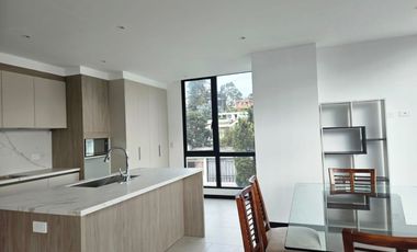 Renta de Departamento Amoblado de 2 Dormitorios, Sector Bellavista Cerca a La Carolina, Ecuador