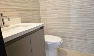 Renta de Departamento Amoblado de 2 Dormitorios, Sector Bellavista Cerca a La Carolina, Ecuador