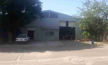 BODEGA 1100M2+ IVA EN CIVAC, ENTRADA TRAYLER