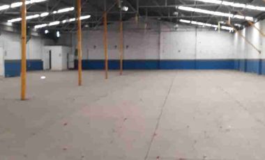 BODEGA 1100M2+ IVA EN CIVAC, ENTRADA TRAYLER