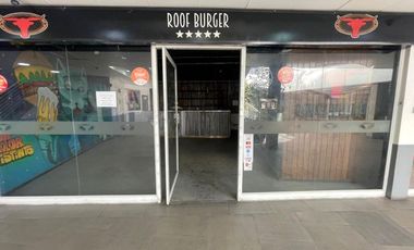 ARRIENDO Local comercial de 88,00 m2 Strip center, Metro San Joaquín