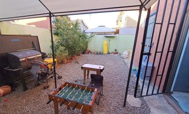 $130.000.000  CASA AISLADA - BARRIO LOS CASTAÑOS DE MAIPU
