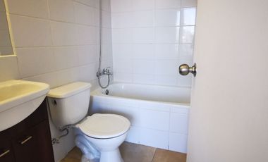 ARRIENDO  METRO LAS REJAS EXCELENTE UBICACION