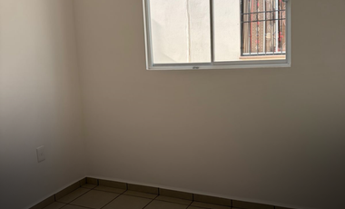 Departamento en renta Arboledas 2
