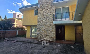 Casa con Gran Terreno y Jardín | Xochimilco, CDMX | Excelente Precio $4.4M