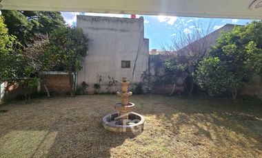 Casa con Gran Terreno y Jardín | Xochimilco, CDMX | Excelente Precio $4.4M