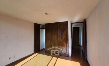 Casa con Gran Terreno y Jardín | Xochimilco, CDMX | Excelente Precio $4.4M