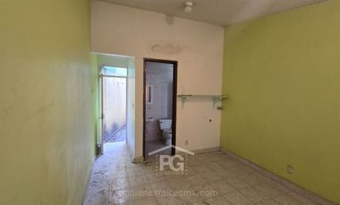 Casa con Gran Terreno y Jardín | Xochimilco, CDMX | Excelente Precio $4.4M