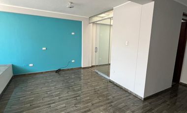 VENDO AMPLIO DEPARTAMENTO EN PRIMER PISO ELEVADO - EN EL CERCADO DE AREQUIPA!