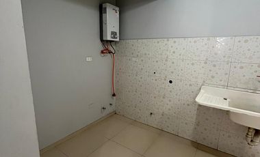 VENDO AMPLIO DEPARTAMENTO EN PRIMER PISO ELEVADO - EN EL CERCADO DE AREQUIPA!