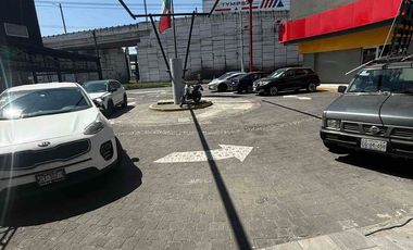 Se renta Bodega comercial con excelente ubicación