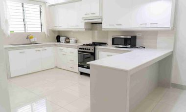 2 Floors 6 Units Apartment for Sale