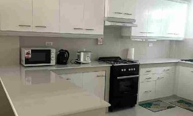 2 Floors 6 Units Apartment for Sale