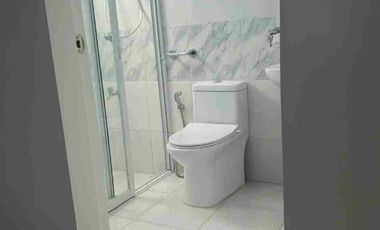 2 Floors 6 Units Apartment for Sale