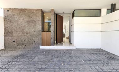 VENTA DE HERMOSA CASA EN VIÑA ANTIGUA