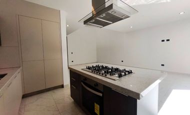 VENTA DE HERMOSA CASA EN VIÑA ANTIGUA