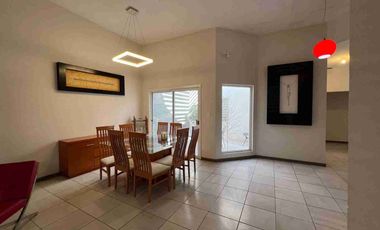 Casa en venta de 8 millones en ciudad Juárez