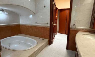 Venta Casa zona Andares