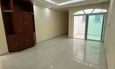 Venta Casa zona Andares