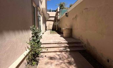 Venta Casa zona Andares