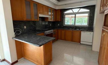 Venta Casa zona Andares