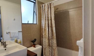 vendo casa 3 dormitorios 2 baños, terraza, excelentes accesos