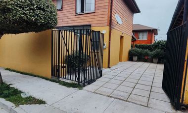 vendo casa 3 dormitorios 2 baños, terraza, excelentes accesos