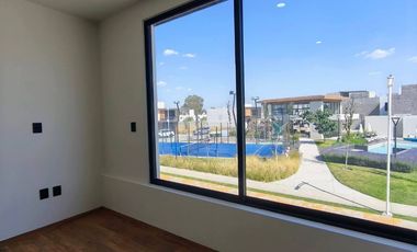 VENTA DE HERMOSA CASA EN VILANOVA RANCHO SANTA MONICA