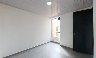 Apartamento remodelado con estudio – Conjunto Menta, Ciudad Verde 🏢✨
