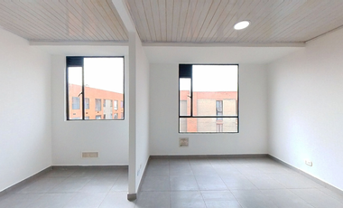 Apartamento remodelado con estudio – Conjunto Menta, Ciudad Verde 🏢✨