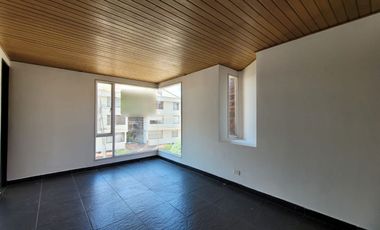 Casa en Arriendo en Santa Barbara Central, Bogotá