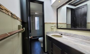 Casa en Arriendo en Santa Barbara Central, Bogotá